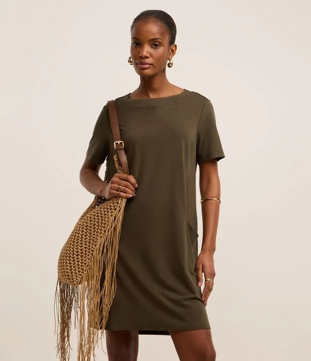 Vestido T-shirt Curto em Viscose com Bolsos Laterais
