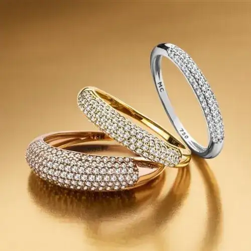 Anel Solitário Destineé em Ouro Branco 18k com Diamante de 5 Pontos