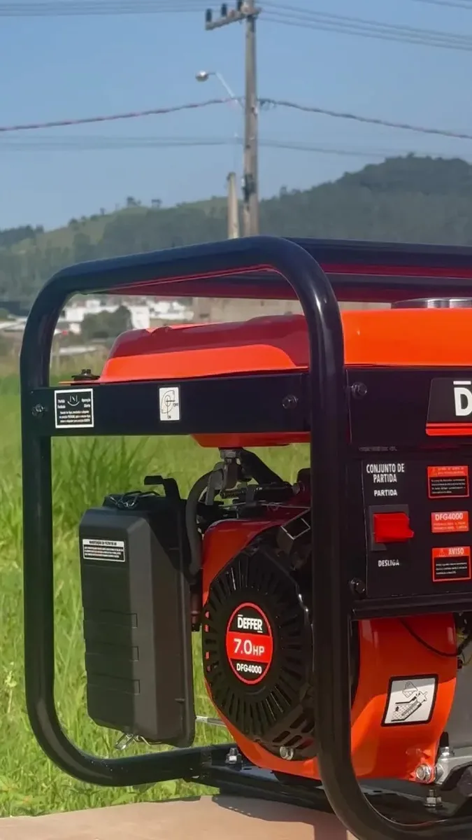 Gerador De Energia A Gasolina 3,75Kva 110v/220v C/ Avr Deffer