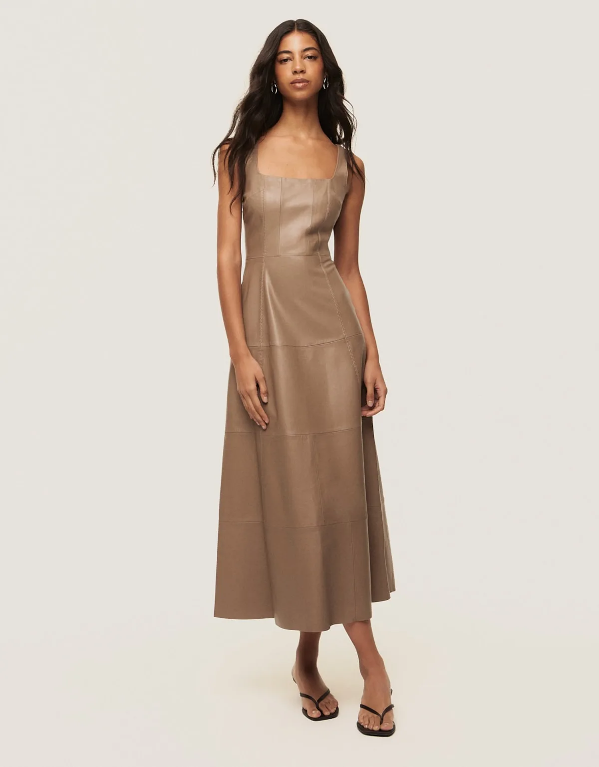 Vestido Midi Couro