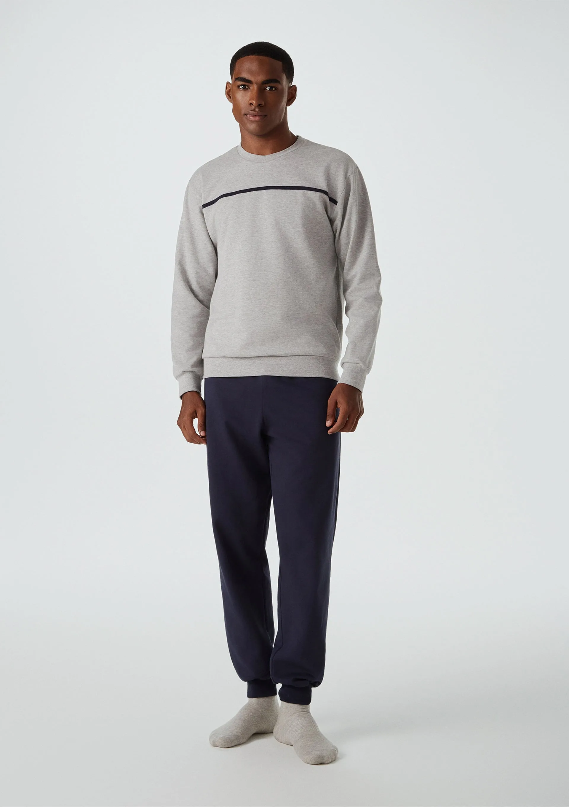 Pijama Longo Masculino Em Moletom - Cinza