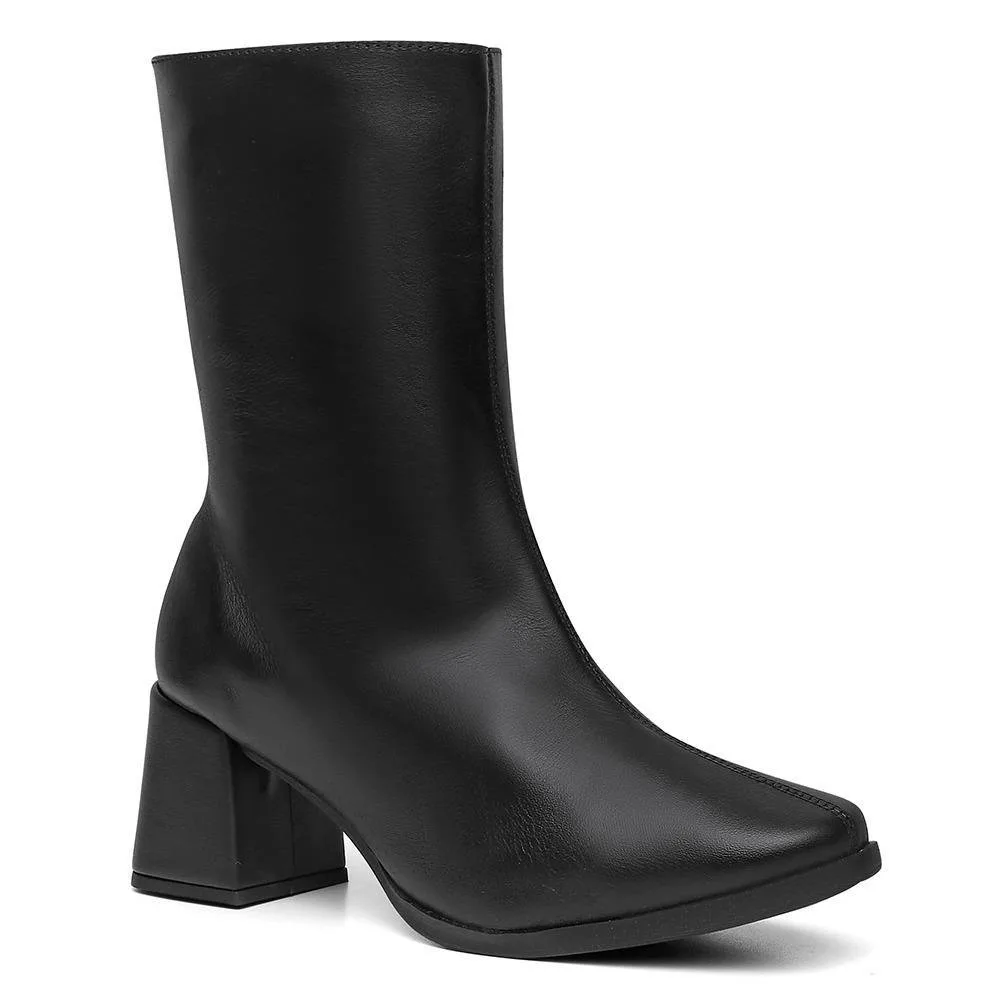 Bota Feminina Couro Cano Médio Salto Grosso Bico Quadrado Preto
