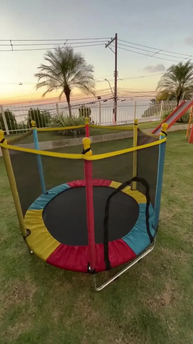 Cama Elástica Pula Pula Trampolim Eloria 1,4m Diâm Infantil