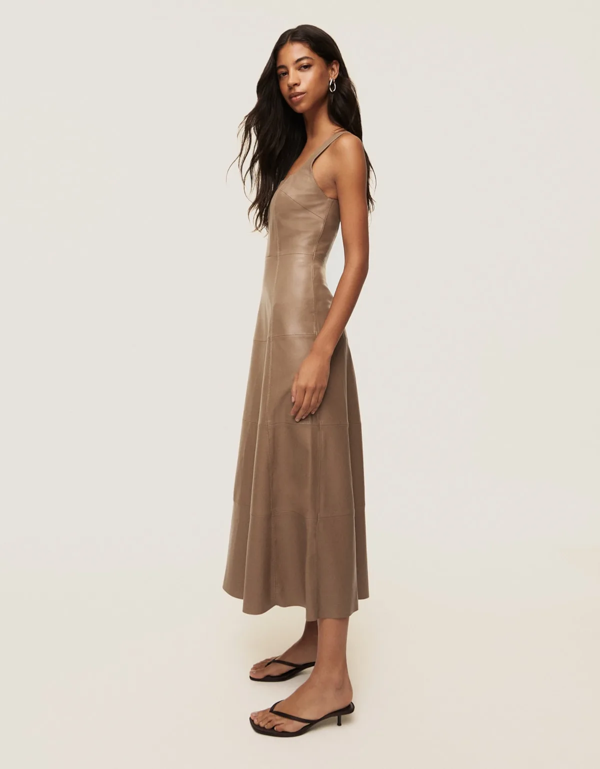 Vestido Midi Couro
