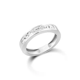 Meia Aliança Princess em Ouro Branco 18k com Diamantes 1,12 ct