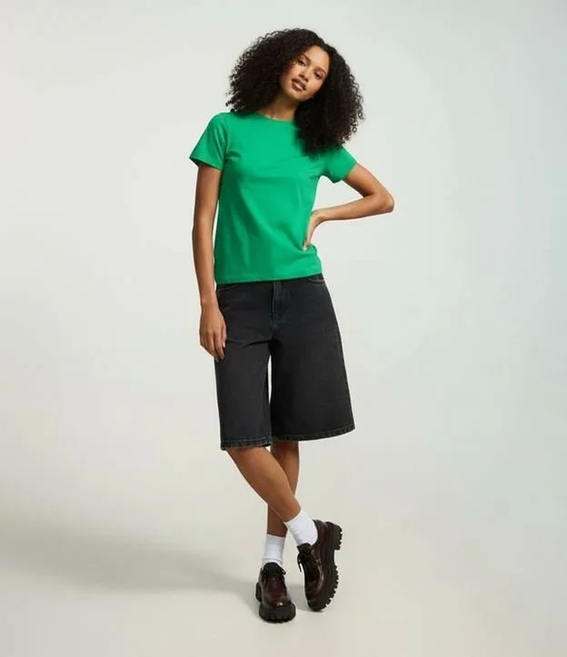 Camiseta Regular em Algodão com Manga Dobrada