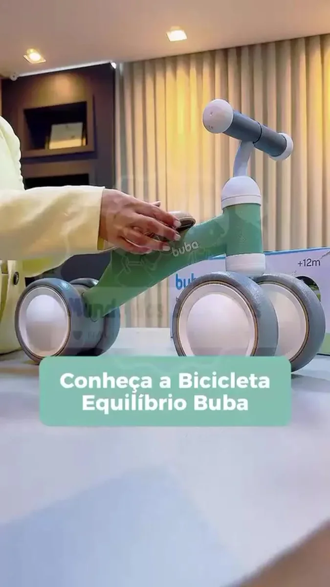 Bicicleta De Equilíbrio 4 Rodas Buba Retro Sem Pedal Verde