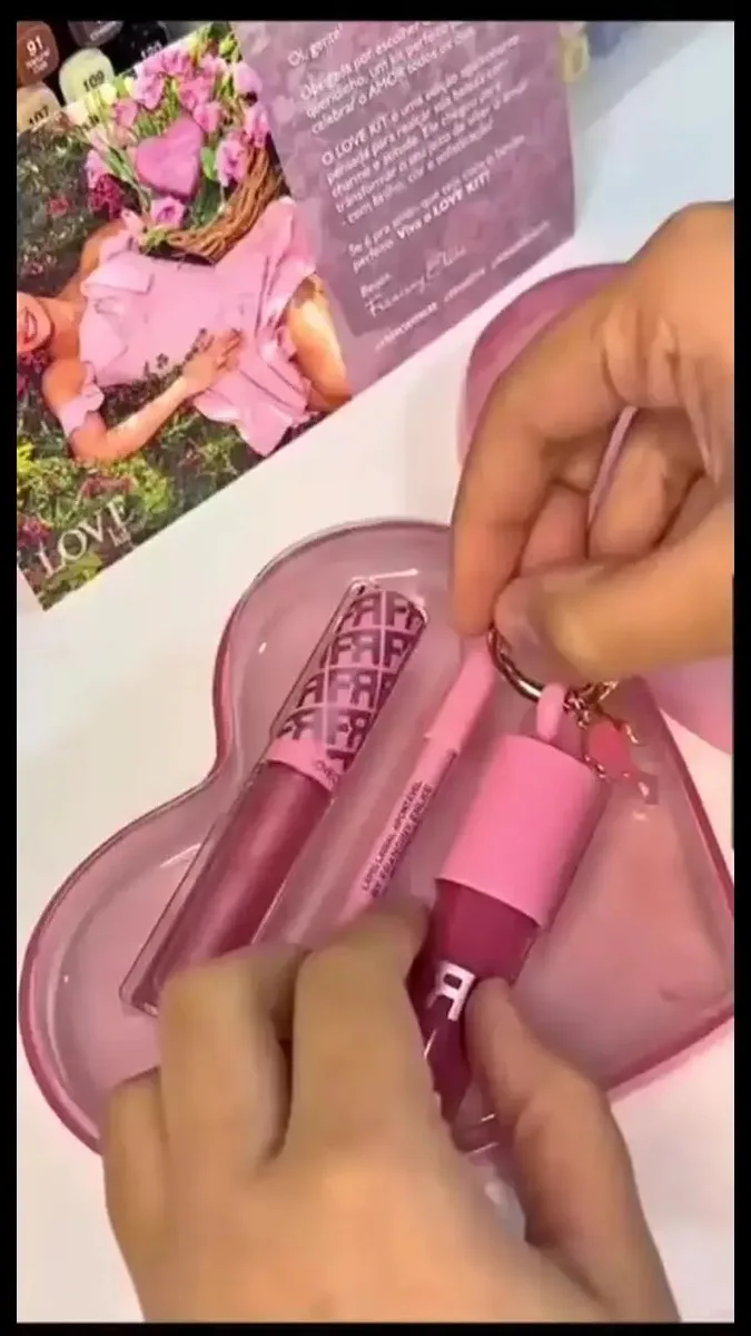Kit Fran Love Kit Gloss Labial E Lápis Labial By Franciny