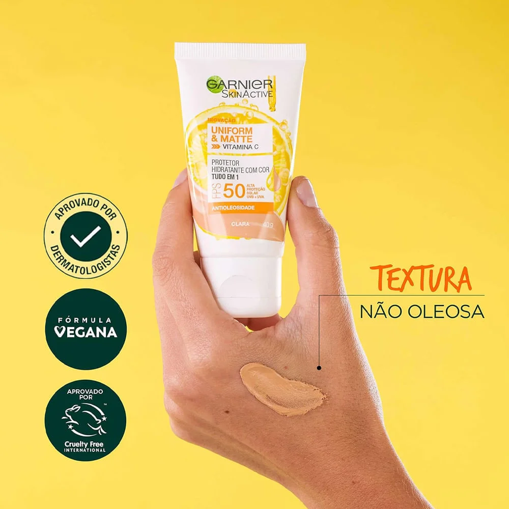 Protetor Facial Garnier Uniform E Matte Vitamina C Fps 50 Cor Clara 40g