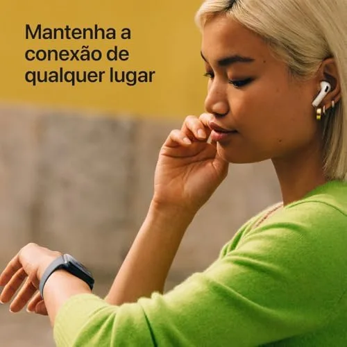 Apple Watch SE 3 GPS, Caixa em alumínio luz das estrelas de 40 mm com Bracelete desportiva luz das estrelas - P/M