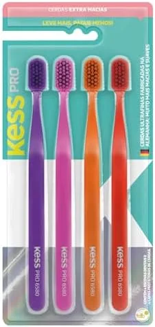 KESS PACK COM 4 ESCOVAS DENTAIS PRO EXTRA MACIAS