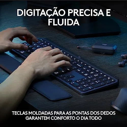 Teclado sem fio Logitech MX Keys S com Clique Silencioso, Teclas Programáveis, Iluminação Inteligente, Conexão Bluetooth ou Receptor USB Logi Bolt e Bateria Recarregável - Grafite