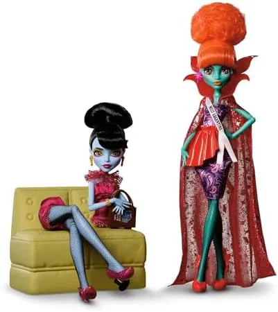 Mattel Monster High Skullector Beetlejuice Waiting Room Doll Set 2-Pack