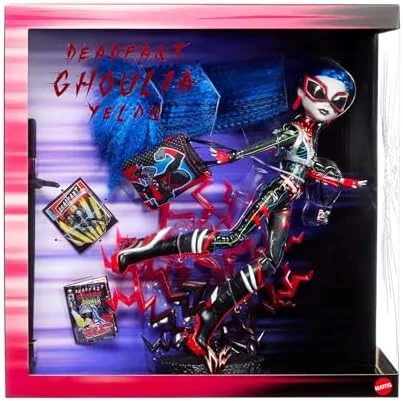 Monster High Deadfast Ghoulia Yelps SDCC 2024 Exclusive Doll - Tech Savvy Upgrade with Comic-Con Badge, Mini Figure, and Comic Book