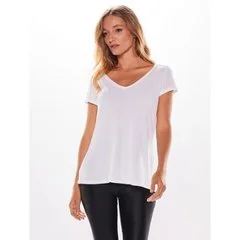 Camiseta Manga Curta Decote Essentials