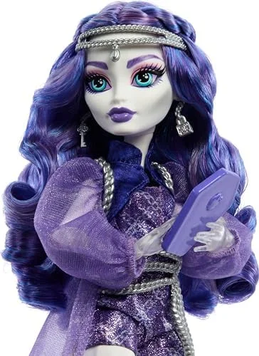 Monster High Spectra Vondergeist Boneca com o seu animal de estimação Huron Rhuen e acessórios que incluem uma mochila, um tablet, aperitivos e muito mais, HXH77