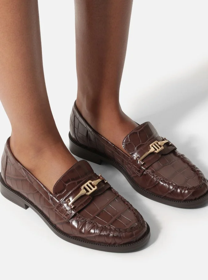 Mocassim Marrom Couro Salto Bloco Croco Bridão
