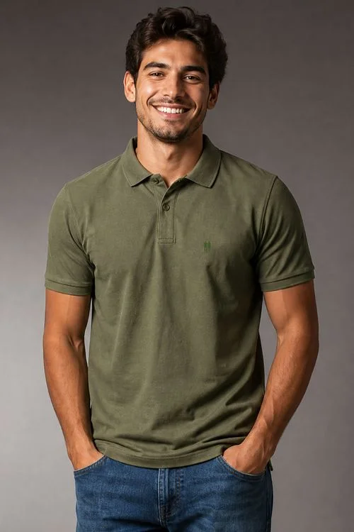 Polo Piquet Lisa Com Botão Polo Wear Verde Médio